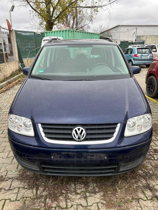Volkswagen Touran 2006, 1.078 € — imagine 5