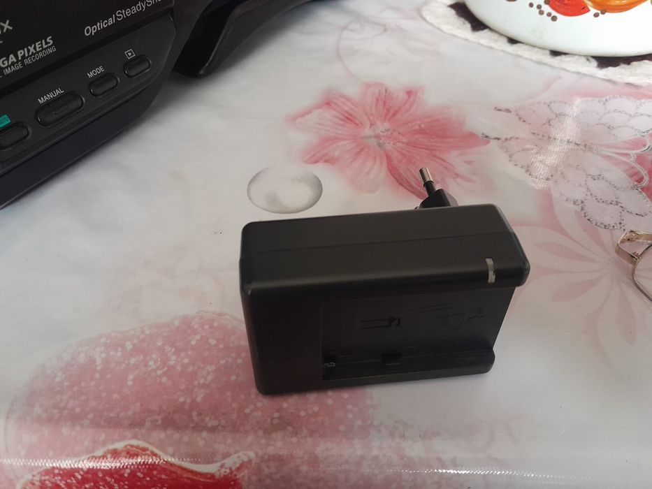 Sony 1500 камера сатылады!