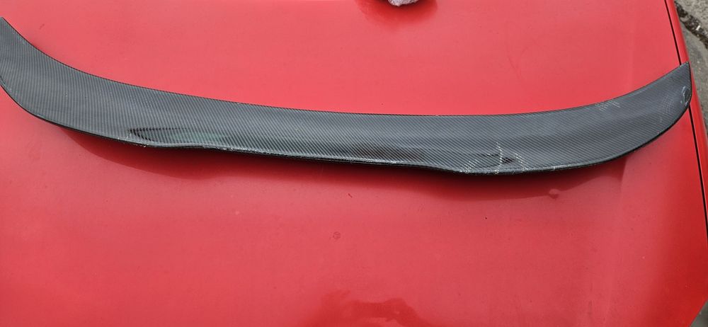 Карбонов лип спойлер за бмв ф30