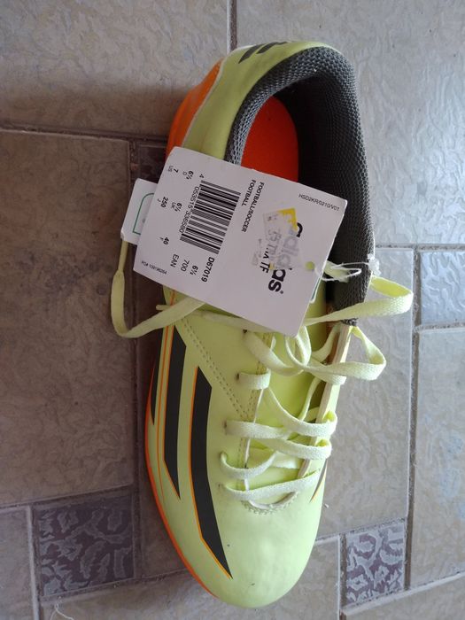 Индонезия Вьетнам Adidas разм.39  300минг ками бор