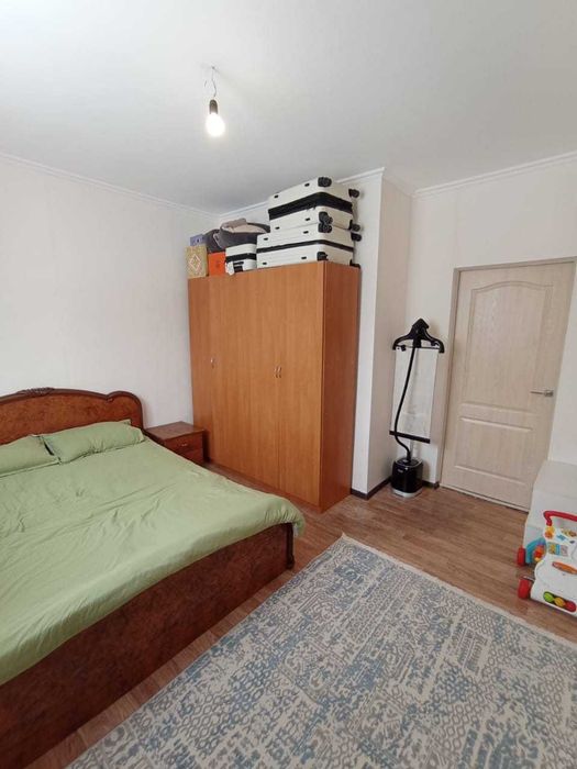 Продам 2 комн. квартиру в г.Уральск