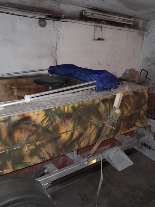 Катер МКМ С прицепом