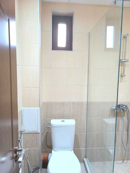 Двустаен апартамент под наем- Кабакум Плаза