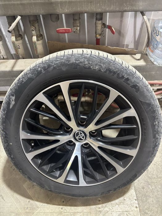 Продам диски от камри R17