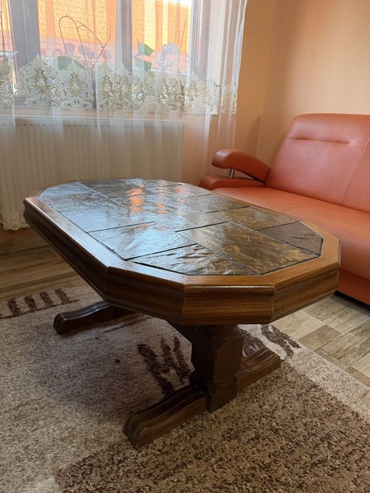 Masuta living lemn  si piatra