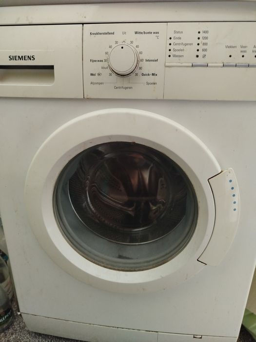 Подарявам пералня Siemens (работеща)