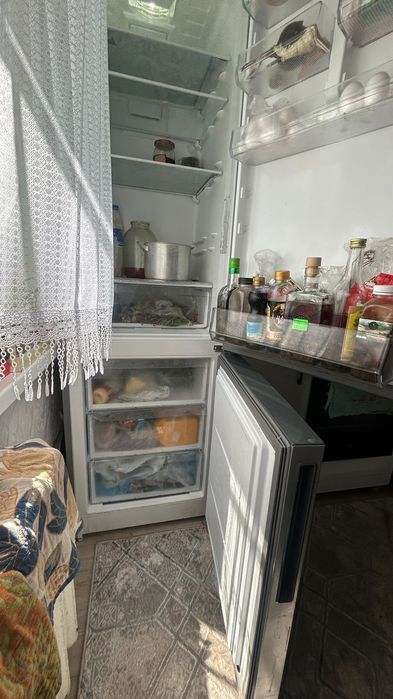 Продается холодильник