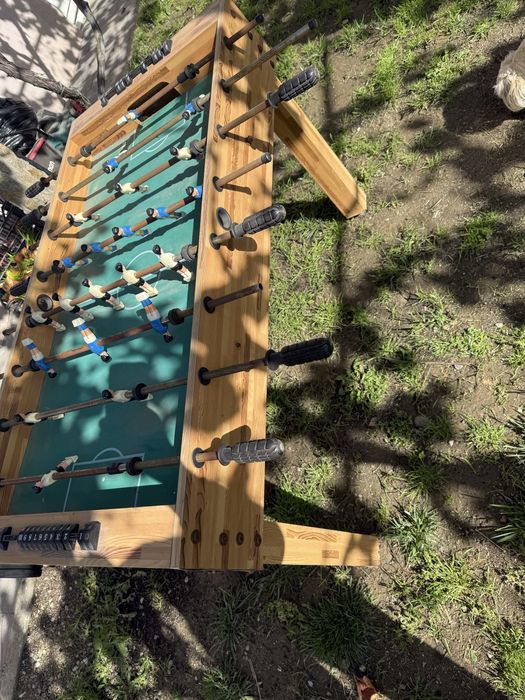 Vand masa de fotbal cu 22 jucatori