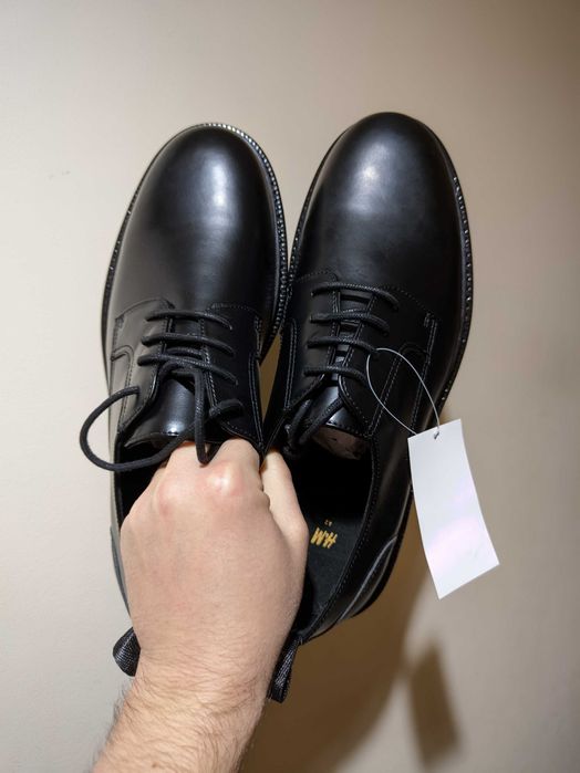 Pantofi H&M noi, mărime 42