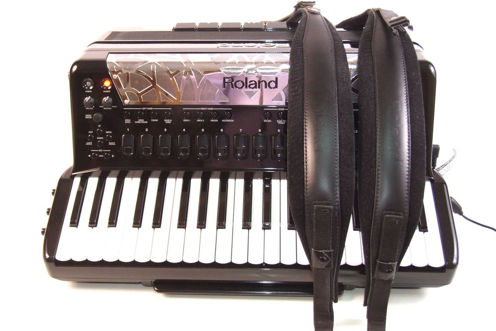 ROLAND FR-8x, acordeon, geanta si toate accesoriile, ABSOLUT NOU
