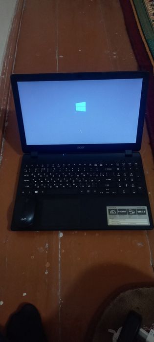 Acer noutbuk sotiladigan yangi uyda turgan ishlatilmagan