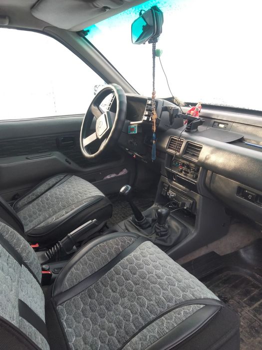 Продам Opel Frontero