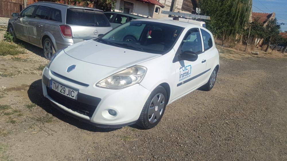 Vând sau schimb Renault Clio 2012