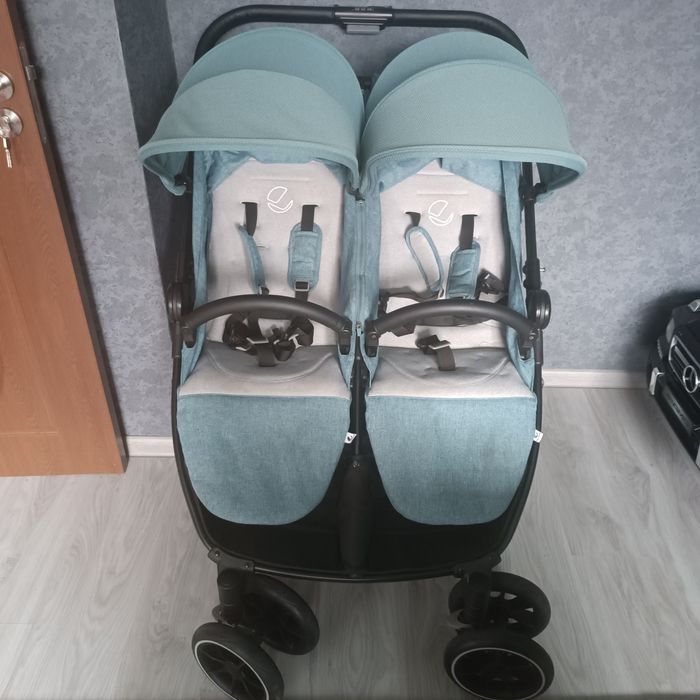 Намалена Количка за близнаци или породени JANE Twinlink, като нова