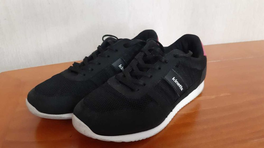 Кроссовки Kinetix Размер 37
