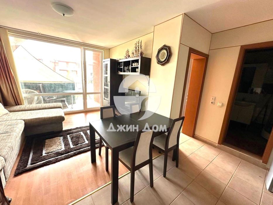 Продава се Двустаен апартамент в к.к. Слънчев бряг - 60 кв.м за 1034 €/кв.м - Снимка #2