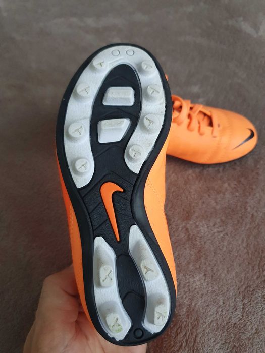 Ghete fotbal copii Nike 28