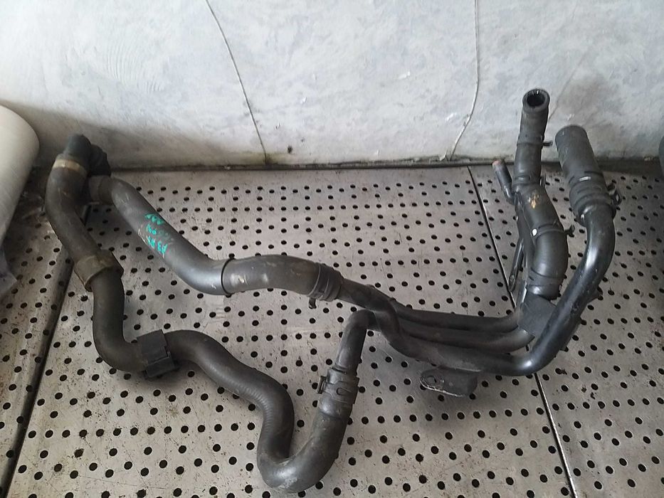 Conducta furtunuri apa 1.6 tdi audi a3 8v 5q0122101be
