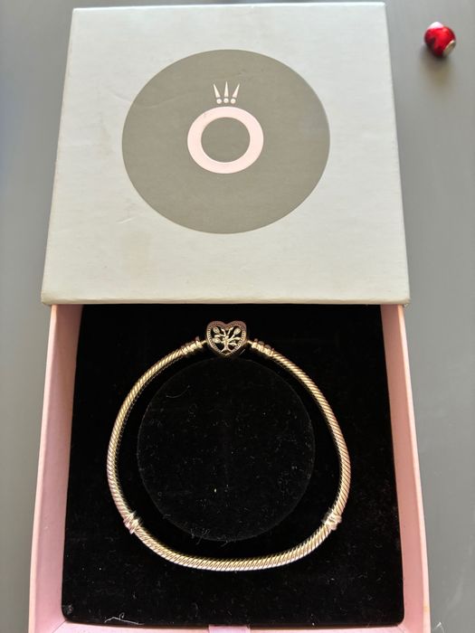 Мека гривна Pandora