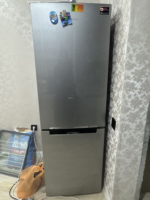 Холодильник.шкаф