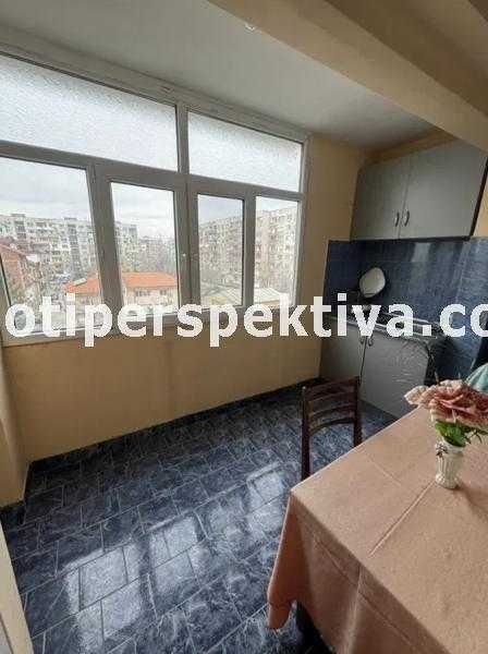Продава се Двустаен апартамент в Пловдив, Изгрев - 46 кв.м за 1153 €/кв.м - Снимка #2