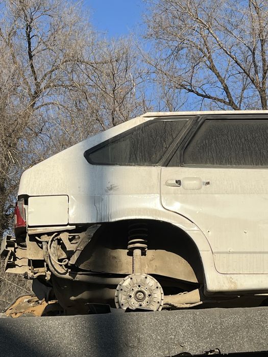 Продам запчасти на ваз 2114