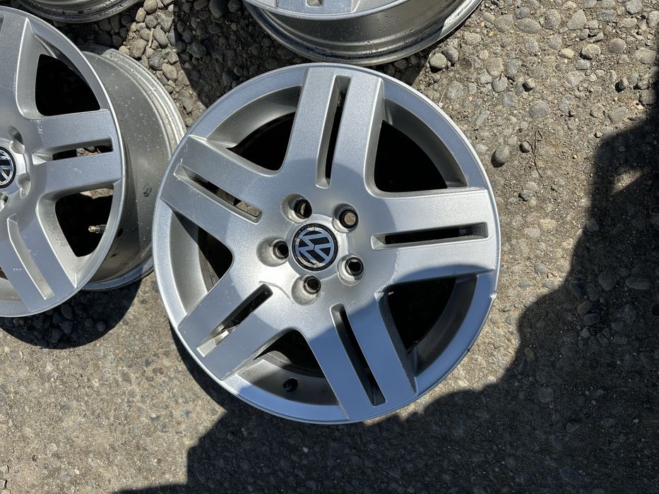 Jante originale 15 5 100 Wv Golf  Bora Polo Skoda Seat