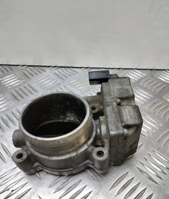 Clapeta acceleratie   3.0 TDI  4E0145950C Audi A4 B7 seria