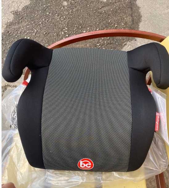 бустер детский для автомобиля