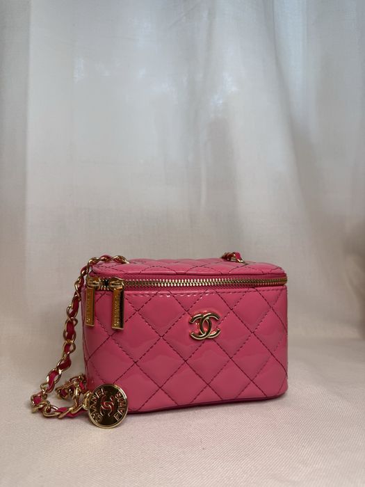 Дамска чанта CHANEL