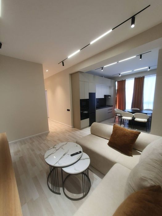 Продается 3х ком кв-ра, ЖК Prestige Gardens, ор-р: Южный вокзал, 82м²