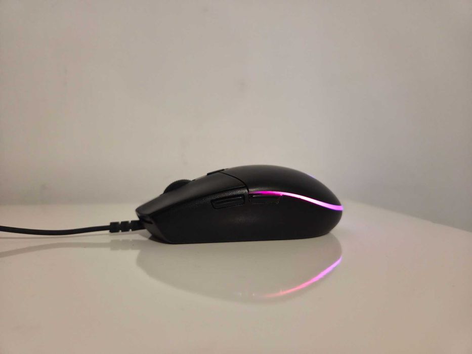 Logitech G203 Lightsync cu Probleme Scrollwheel