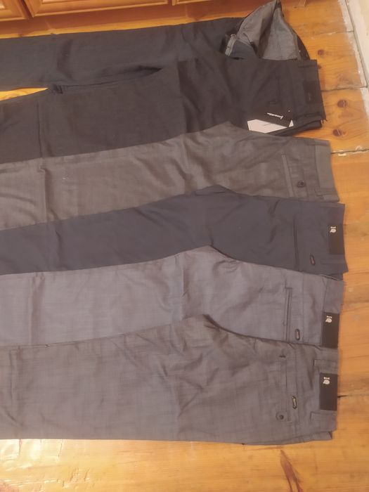 Брюки и джинсы 29;30 размеры