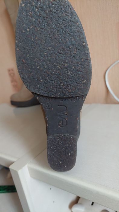 Дамски ботуши Emu и други