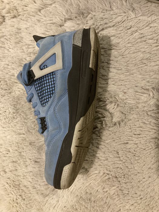 Jordan 4 University Blue – перфектно състояние 39-ти размер
