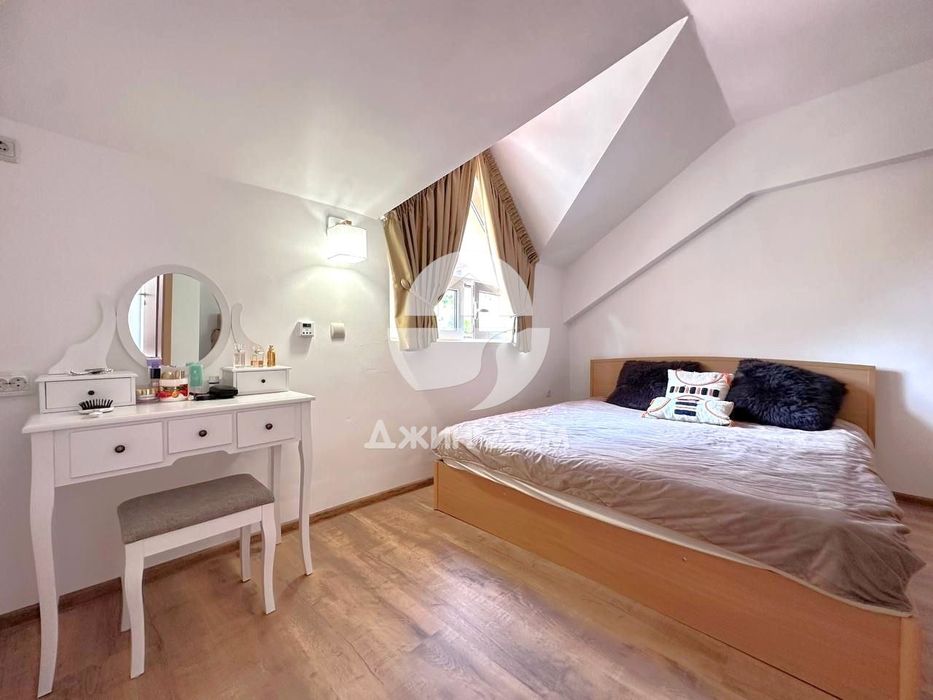 Продава се Четиристаен апартамент в к.к. Слънчев бряг - 91 кв.м за 1154 €/кв.м - Снимка #5