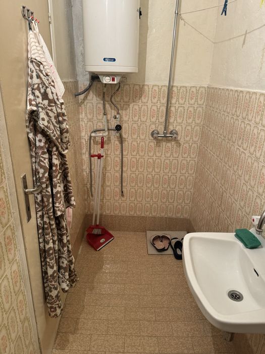 Продава се Едностаен апартамент в Смолян, Нов център - 37 кв.м за 662 €/кв.м - Снимка #3