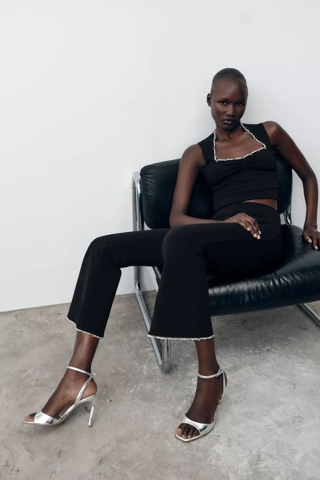 Брюки Zara с жемчугом S