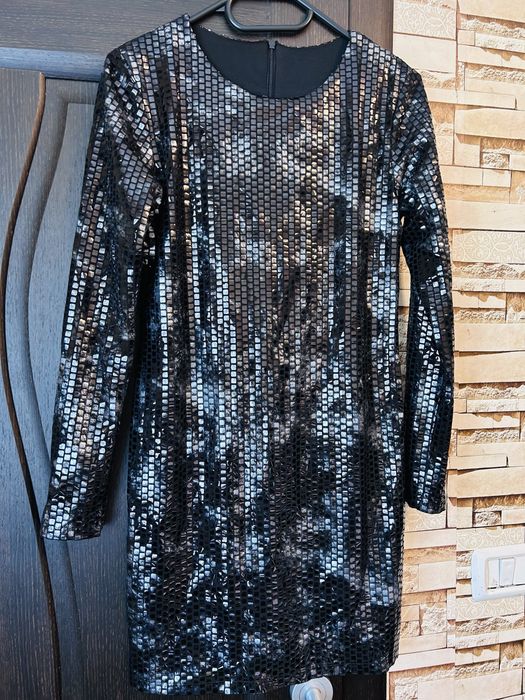 Rochie M catifea Rochie M paiete elastica