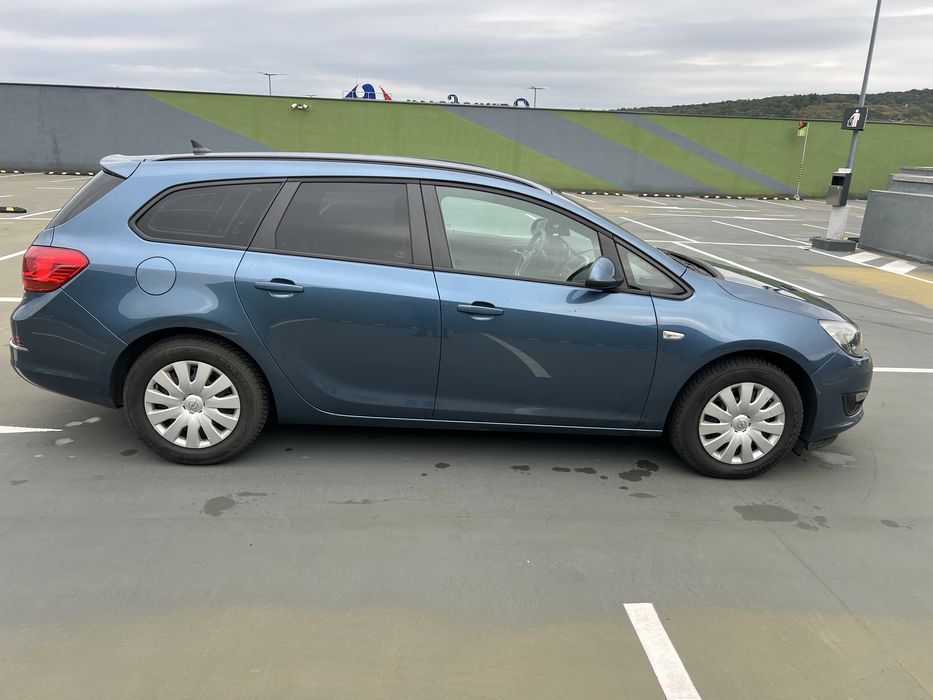 Opel Astra 2015 Euro 6, impecabil