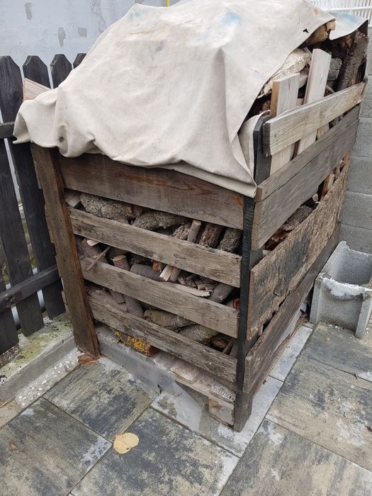 Amestec lemn uscat de foc, taiat la 30-40cm