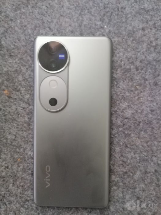 Vivo v40 256 g 5