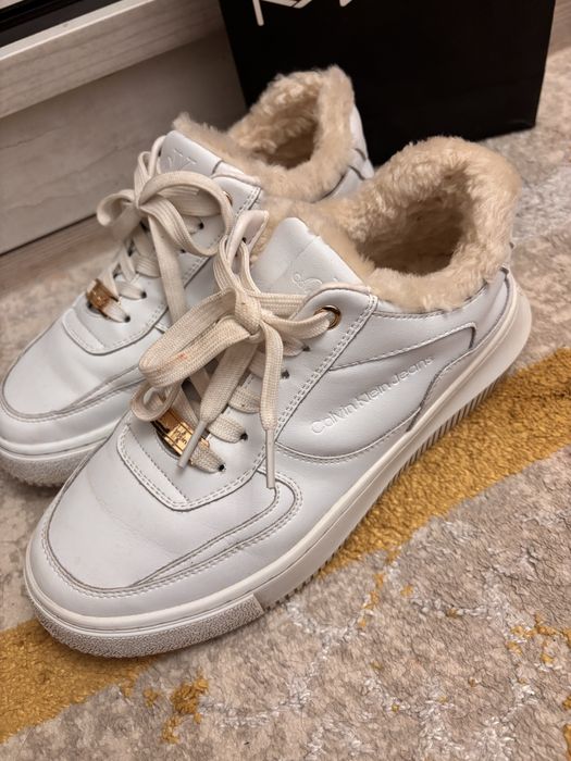 Продам зимние кроссовки Calvin Klein