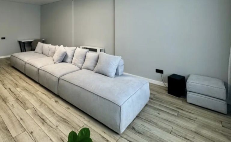 Диван модульный .