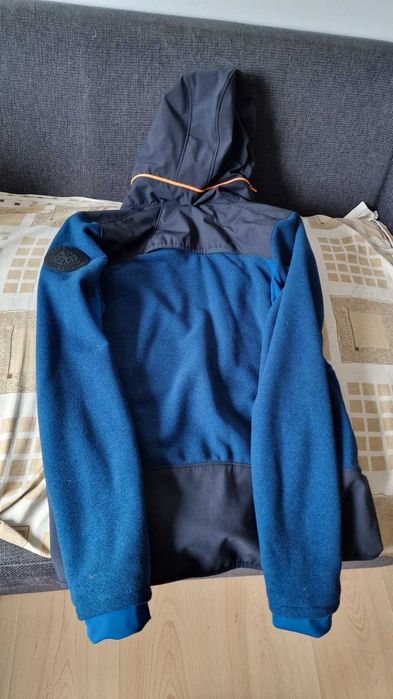 Geaca din polar, marimea M.