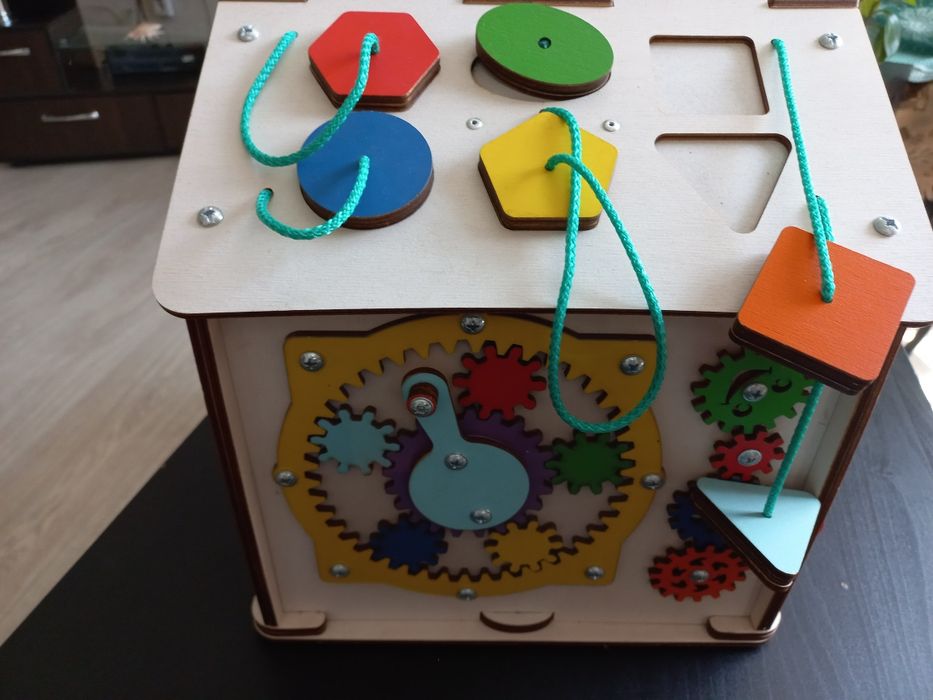 Продам недорого деревянный домик