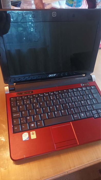 Лаптоп Netbuk Acer Aspire