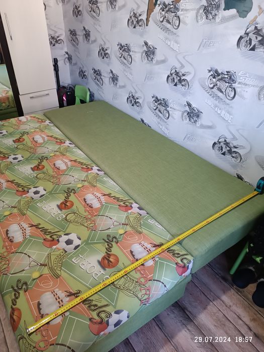 Диван раскладной б/у