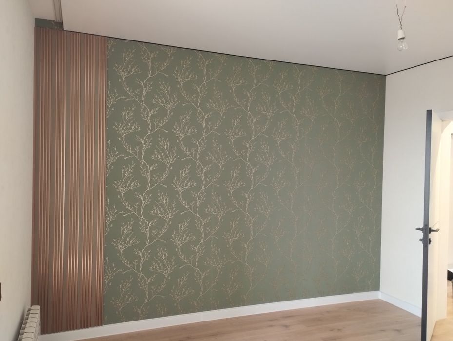 Клею обои, галтели