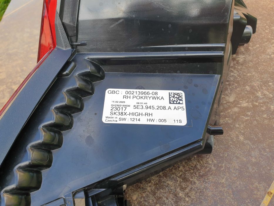 Стоп десен Skoda Oktavia IV 5E3.945.208A